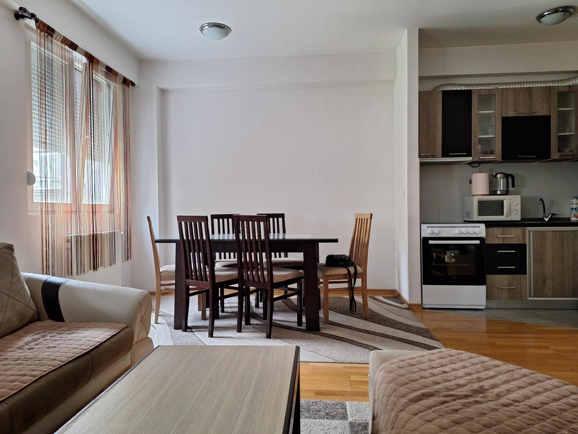 Metropolis Skopje Apartments ภายนอก รูปภาพ